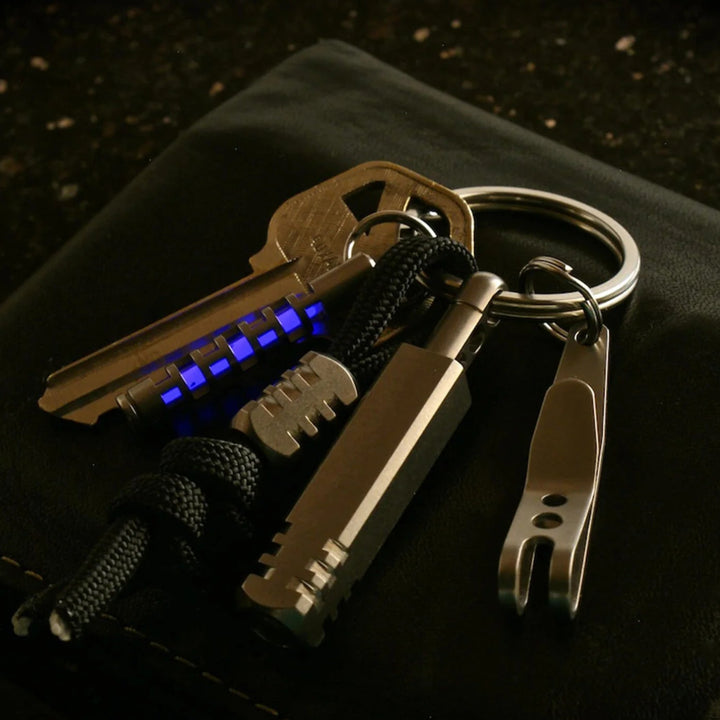Pixel Ti Keychain Microlight