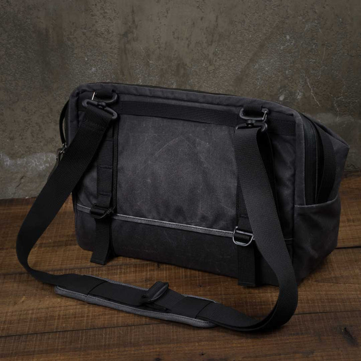 Pioneer Expandable Front Bag L (Carrier Frame NOT included) Wotancraft