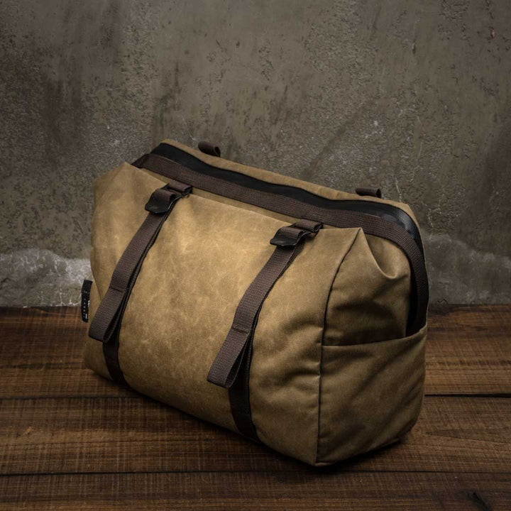 Pioneer Expandable Front Bag L (Carrier Frame NOT included) Wotancraft