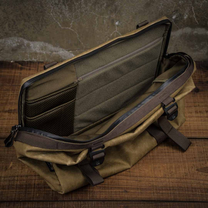 Pioneer Expandable Front Bag L (Carrier Frame NOT included) Wotancraft