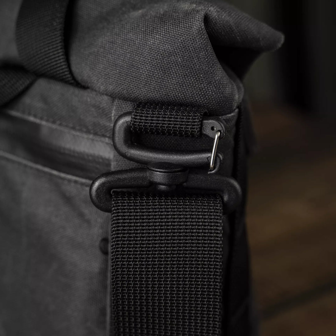 #color_charcoal-black-canvas