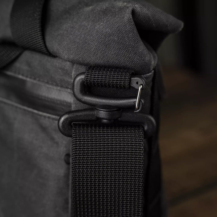 #color_charcoal-black-canvas