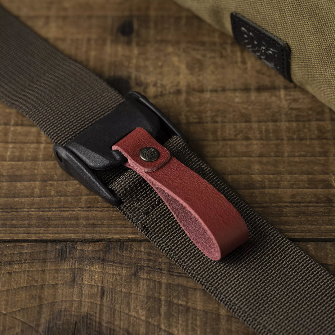 #color_khaki-brown-canvas