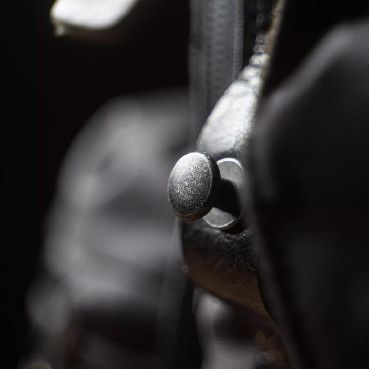 #color_charcoal-black-canvas