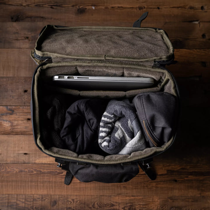 #color_charcoal-black-canvas