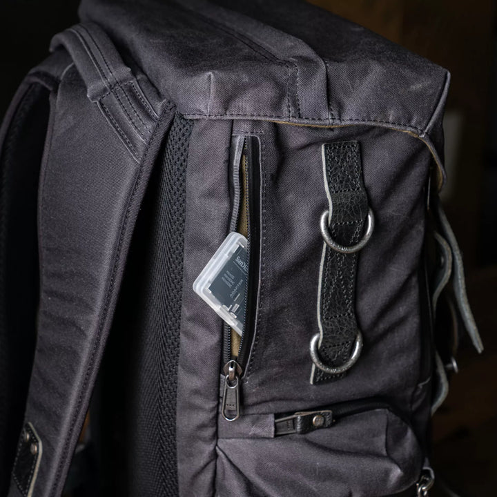 #color_charcoal-black-canvas