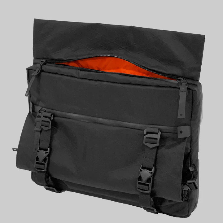 Apex Liner Max | 2-Way Shoulder Bag