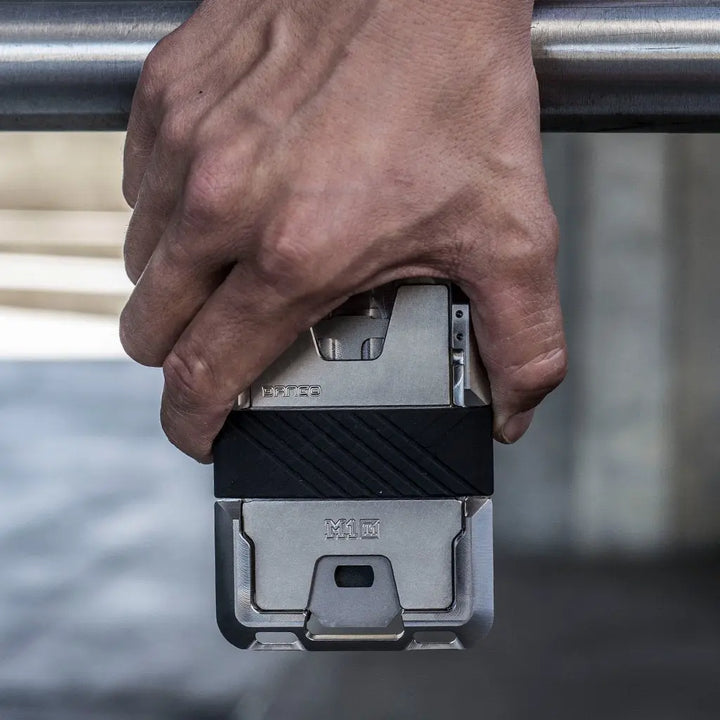 DANGO - M1 Maverick Tactical Wallet | Single Pocket Titanium - FEVERGUY