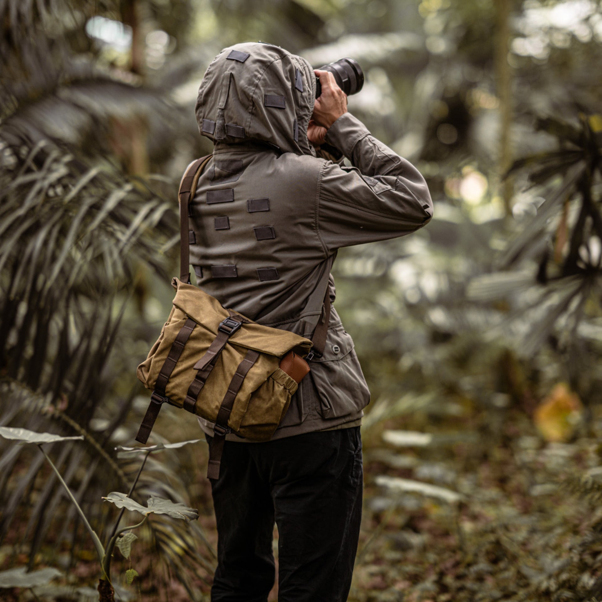 Camera-SLING-SHOULDER-BAG FEVERGUY