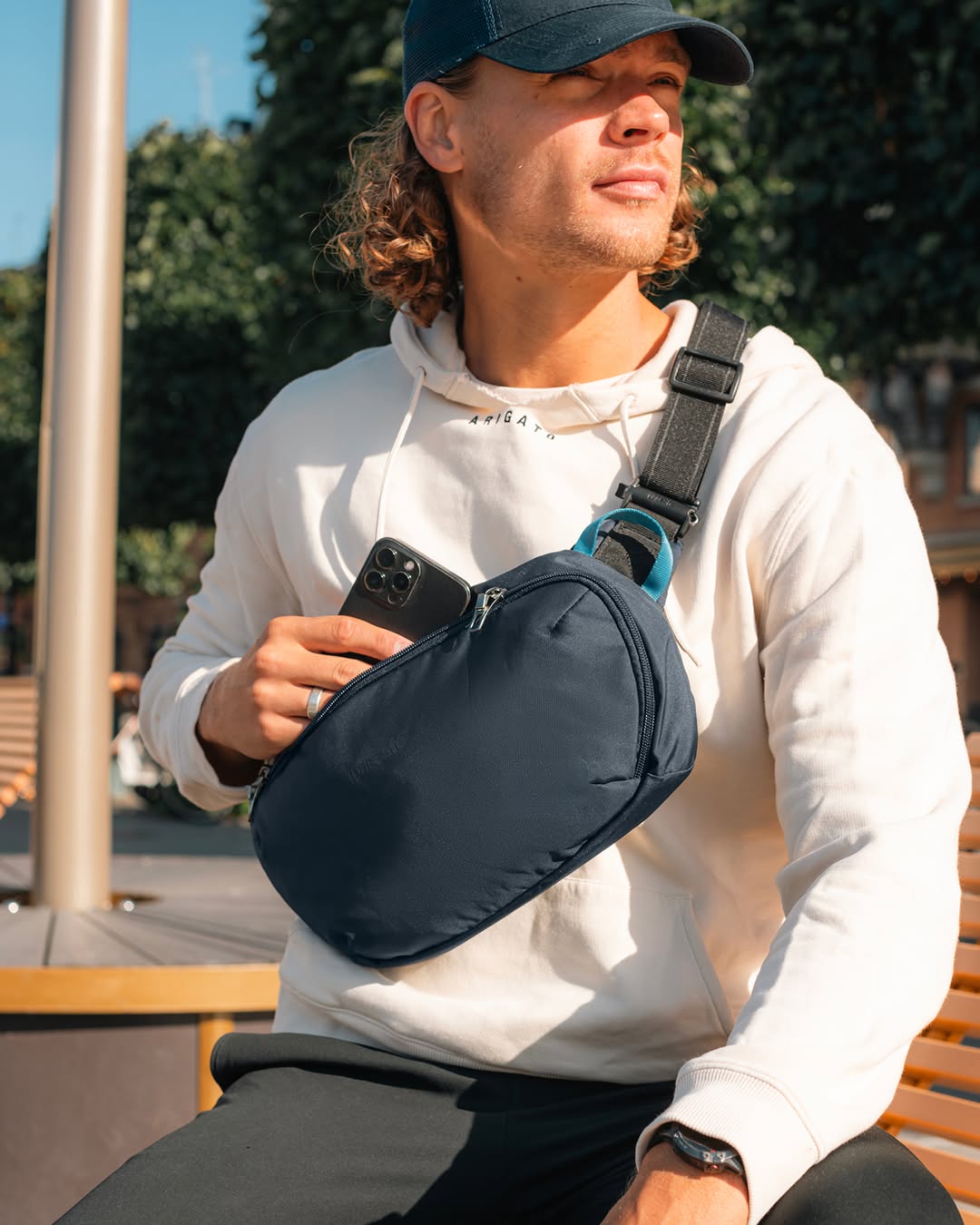 Pacsafe-V-vibe-city-Collection FEVERGUY