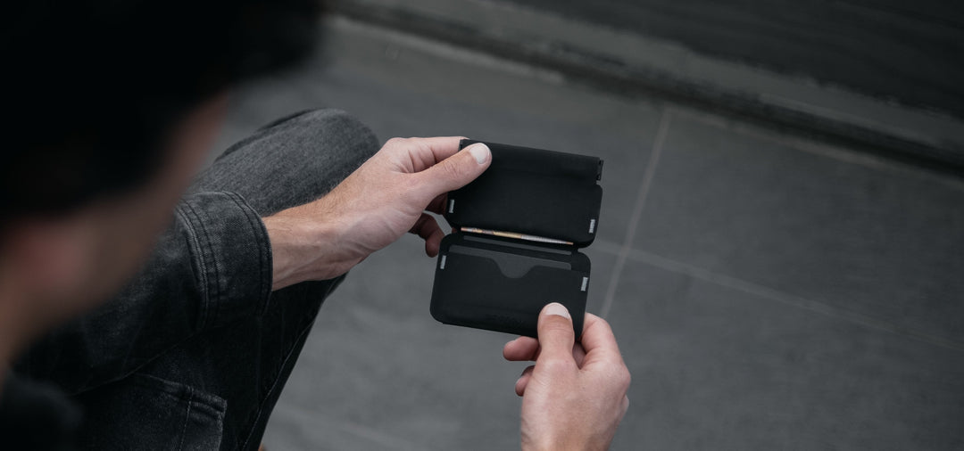 RE-FORM-WALLET FEVERGUY