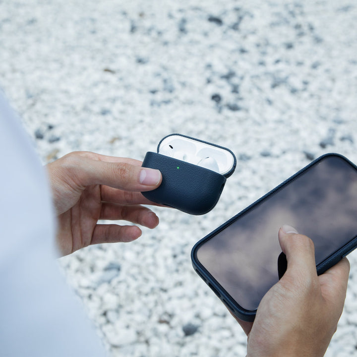 (Re)Classic Case for AirPods Pro 3