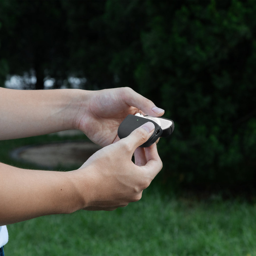 (Re)Classic Case for AirPods Pro 3