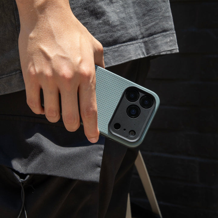 Active Case for iPhone 17 Native Union