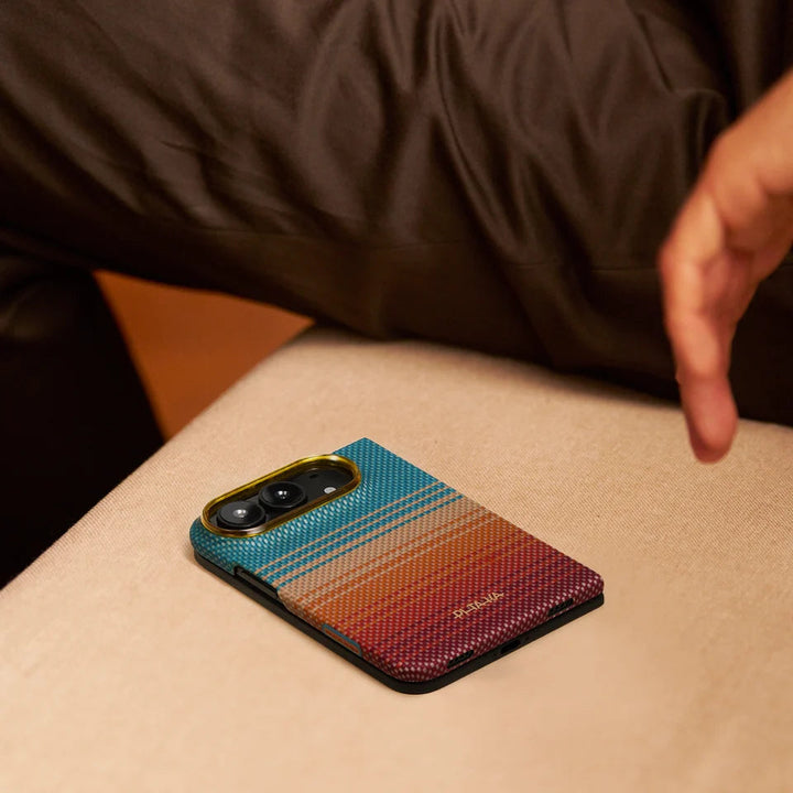 Edge Case for iPhone Duo Pitaka