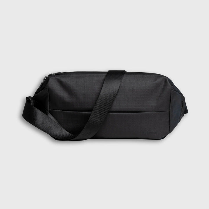 XB:01 CROSSBODY 3L RE:FORM