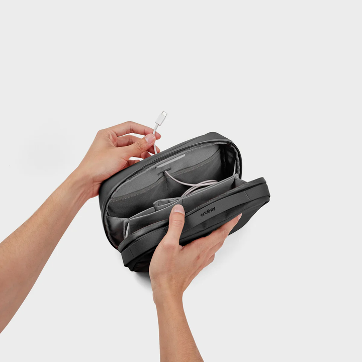 2-in-1 Tech Pouch Orbitkey