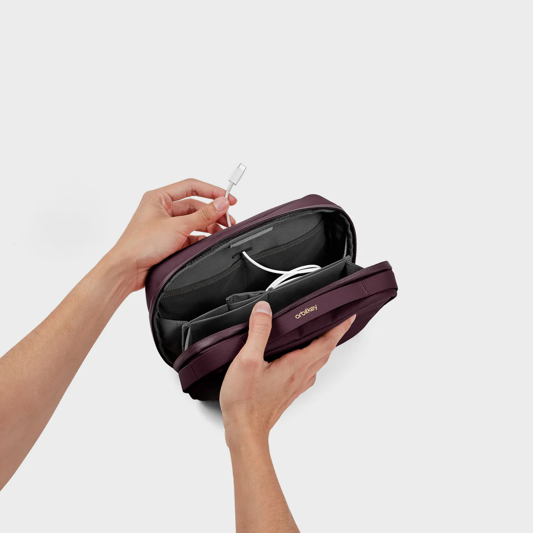 2-in-1 Tech Pouch Orbitkey