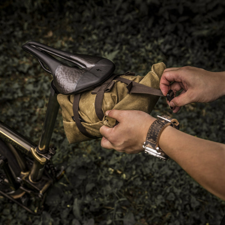 Pioneer Saddle Pouch Wotancraft