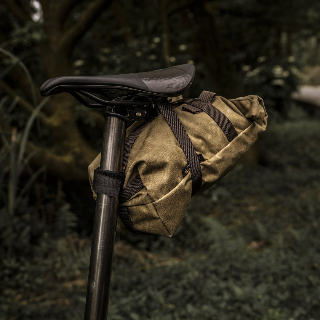 Pioneer Saddle Pouch Wotancraft