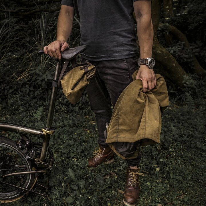 Pioneer Saddle Pouch Wotancraft