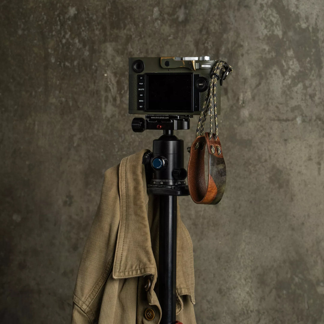 Parachord X Leather Camera Wrist Strap / 010 Woodland Camo Wotancraft