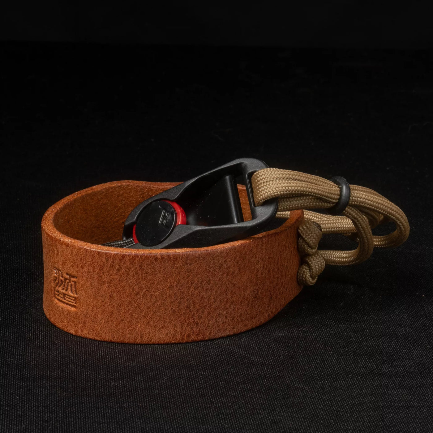 Parachord X Leather Camera Wrist Strap / 003 Brown Khaki