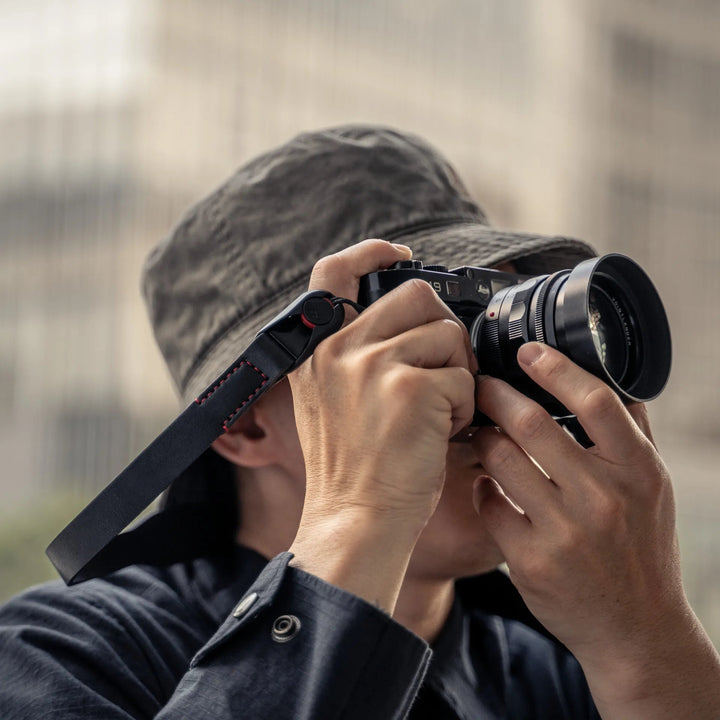 Premium Handcrafted Double-Sided Leather Strap Tapered 002 (Cura Split Rings) FEVERGUY