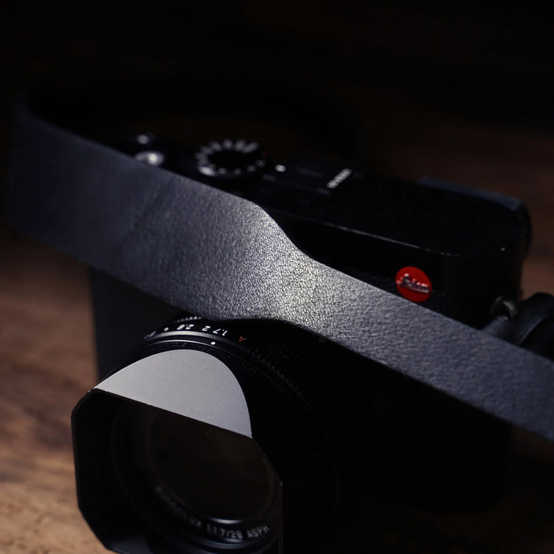 Premium Handcrafted Double-Sided Leather Strap Tapered 002 (Cura Split Rings) FEVERGUY