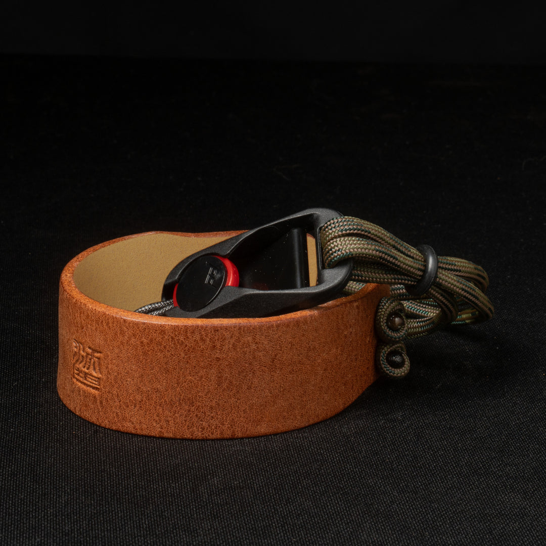 Parashooter Wrist Strap / 005 Brown Dark Camo