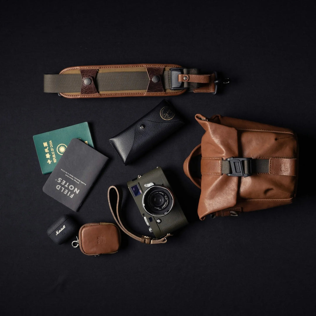 Leather Pilot Travel Camera Bag | 2L Upgraded Wotancraft