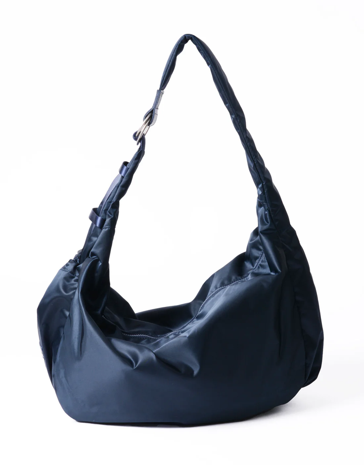 Ark Solid Shoulder Bag L