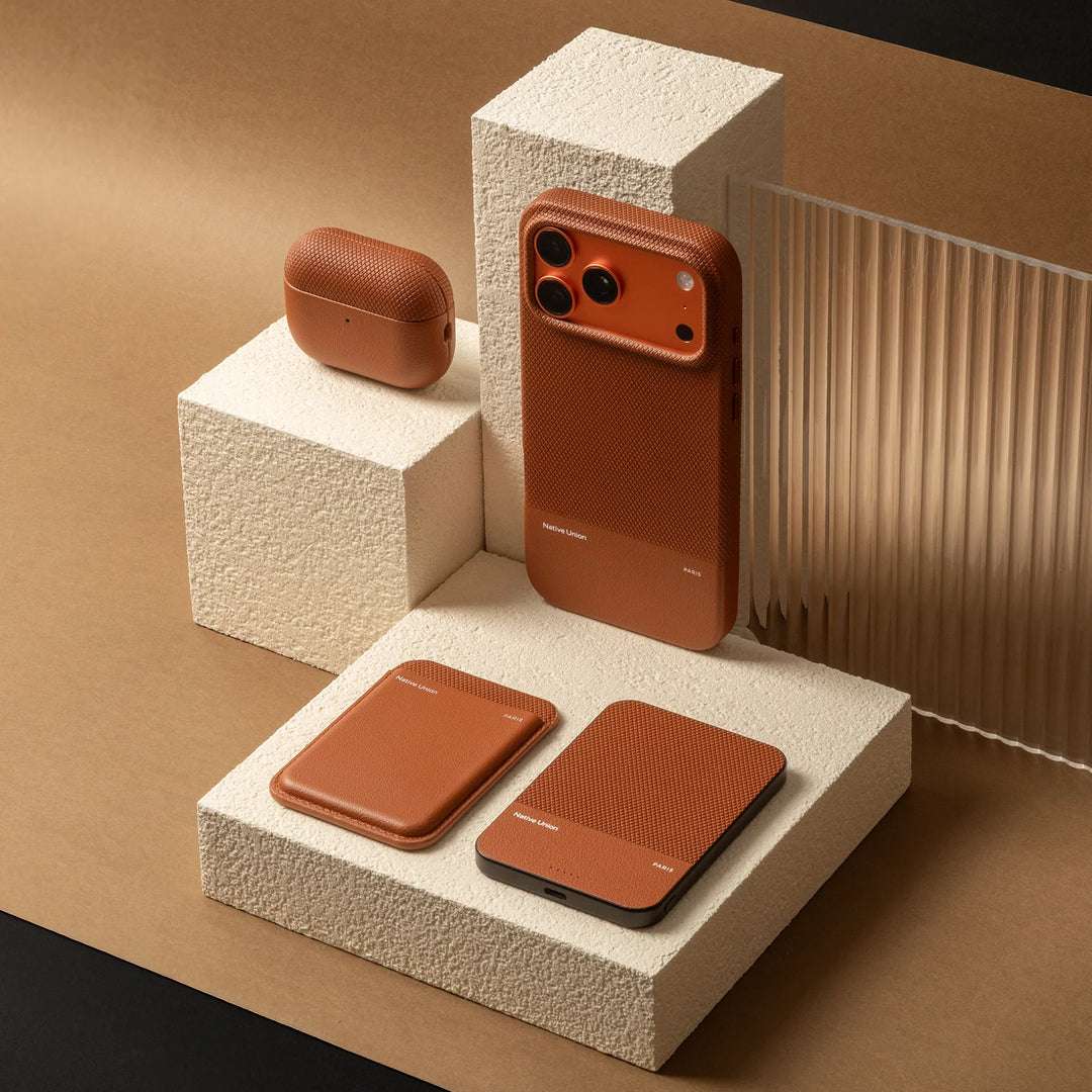 (Re)Classic Case for AirPods Pro 3