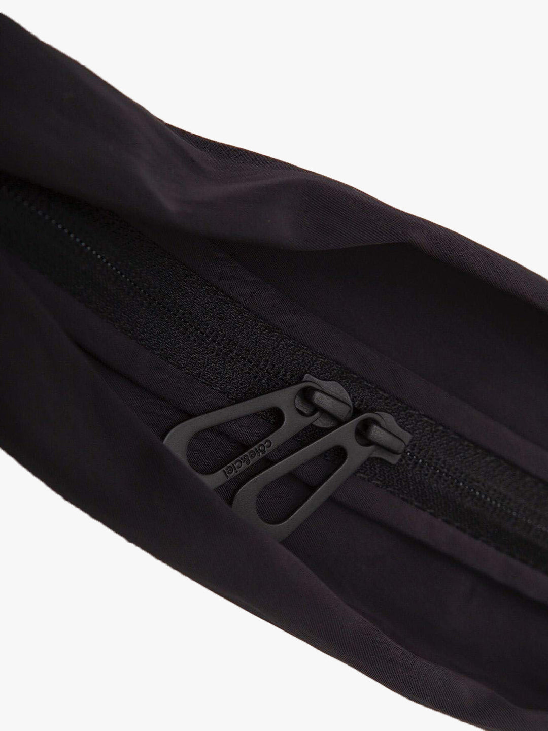 Adda Smooth Black côte&ciel