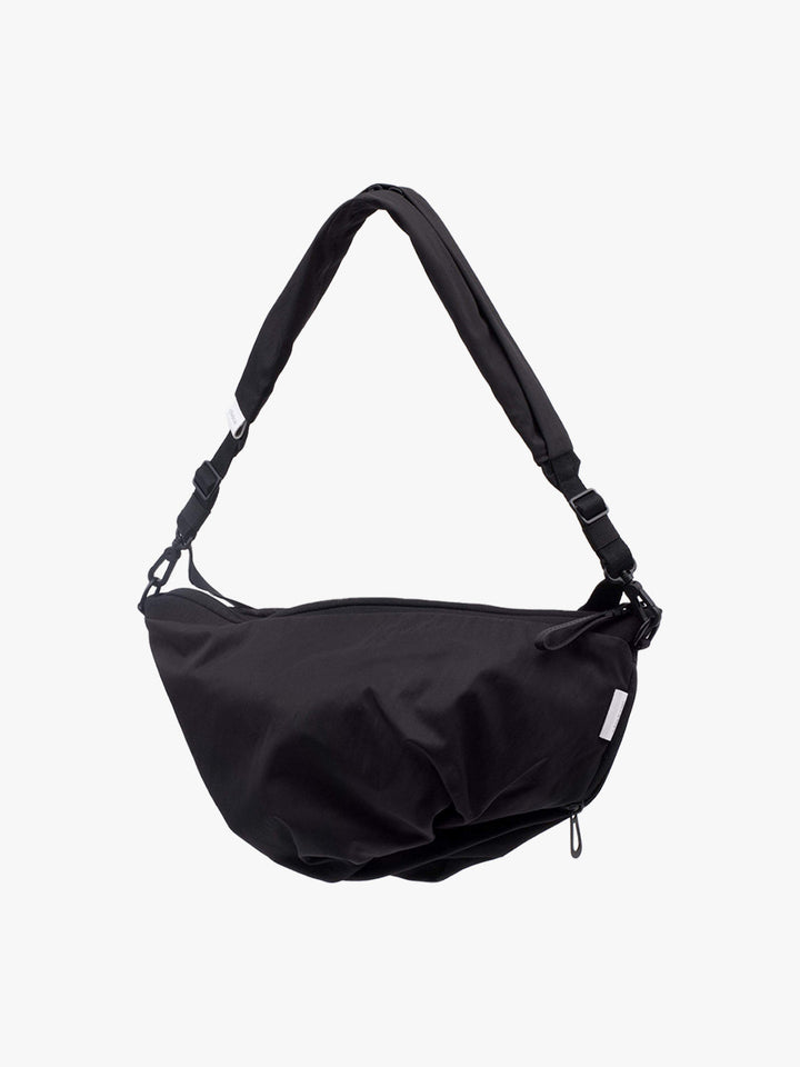 Orne Smooth Black côte&ciel