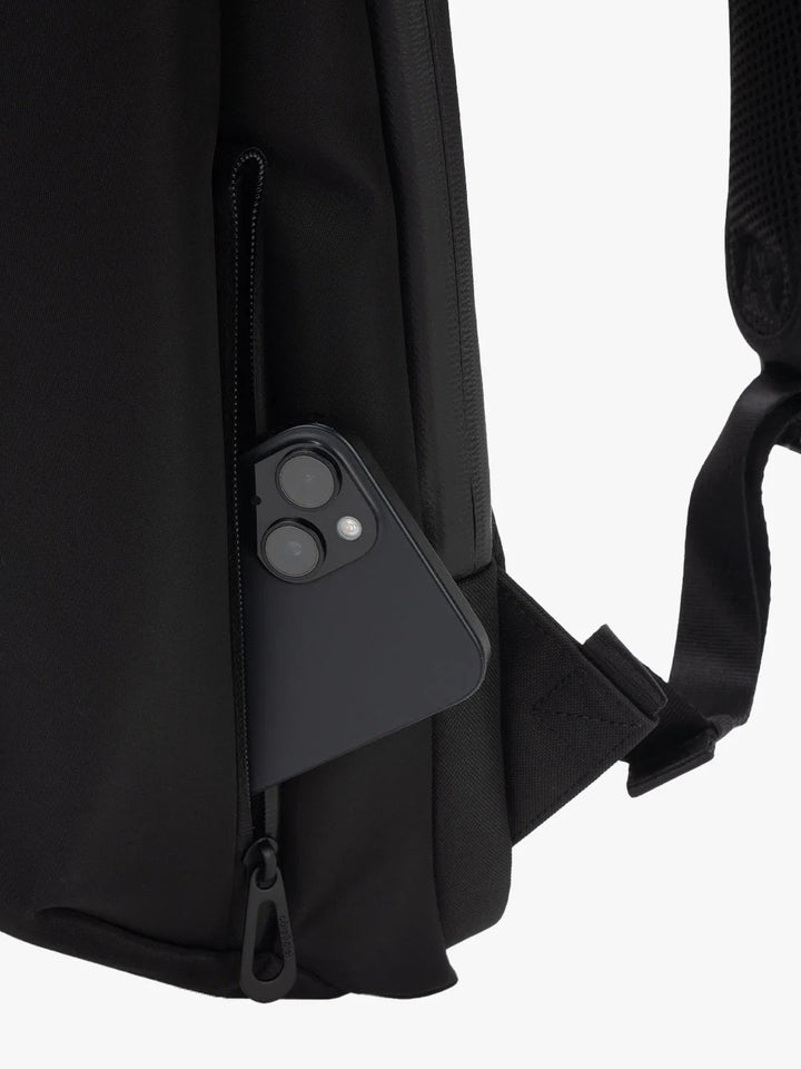 Saru Sleek Black côte&ciel