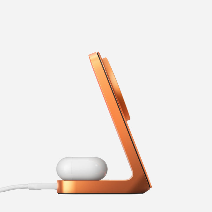 Stand One | Qi2.2 25W Charging Nomad