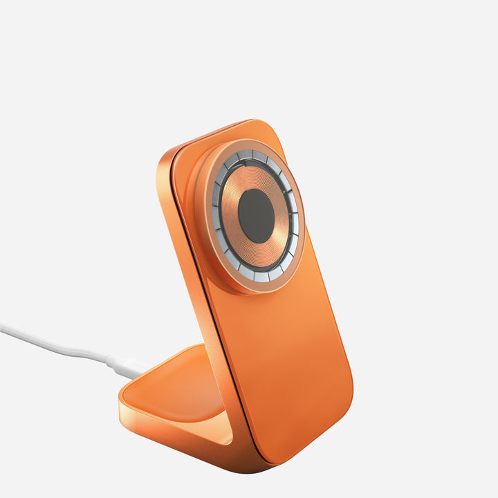 Stand One | Qi2.2 25W Charging Nomad