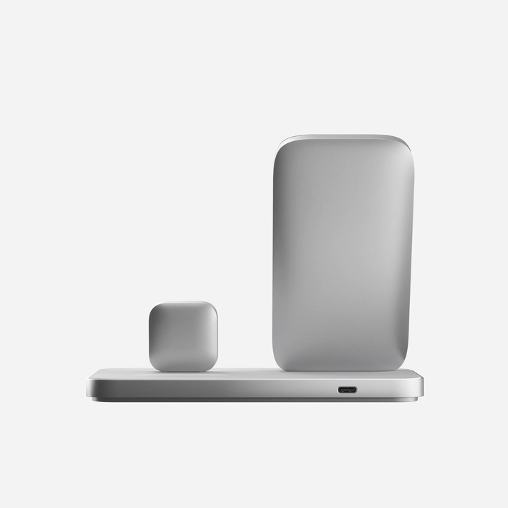 Stand One Max | Qi 2.2 25W Charging Nomad