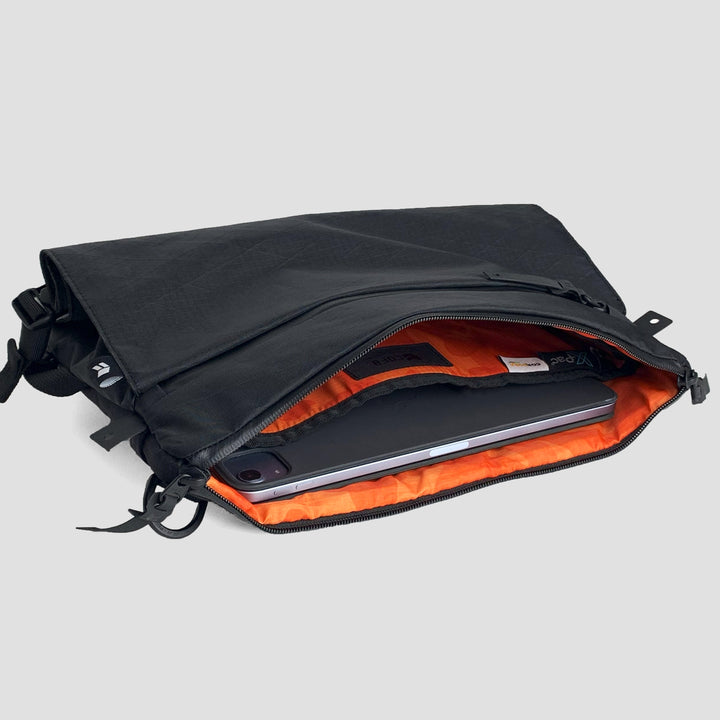 Annex Liner II | 升級版扁平肩包