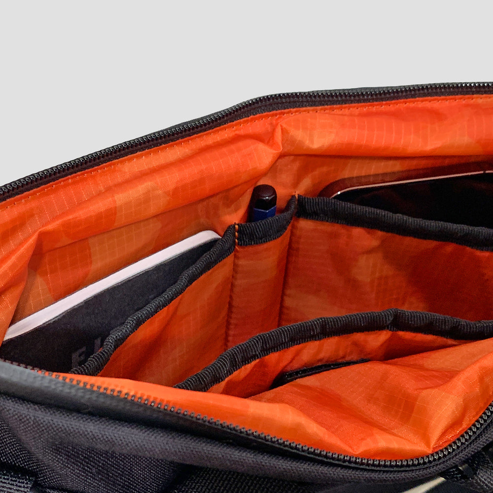 Annex Liner II | 升級版扁平肩包