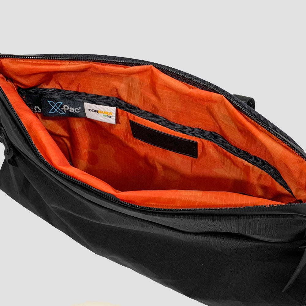 Annex Liner II | 升級版扁平肩包