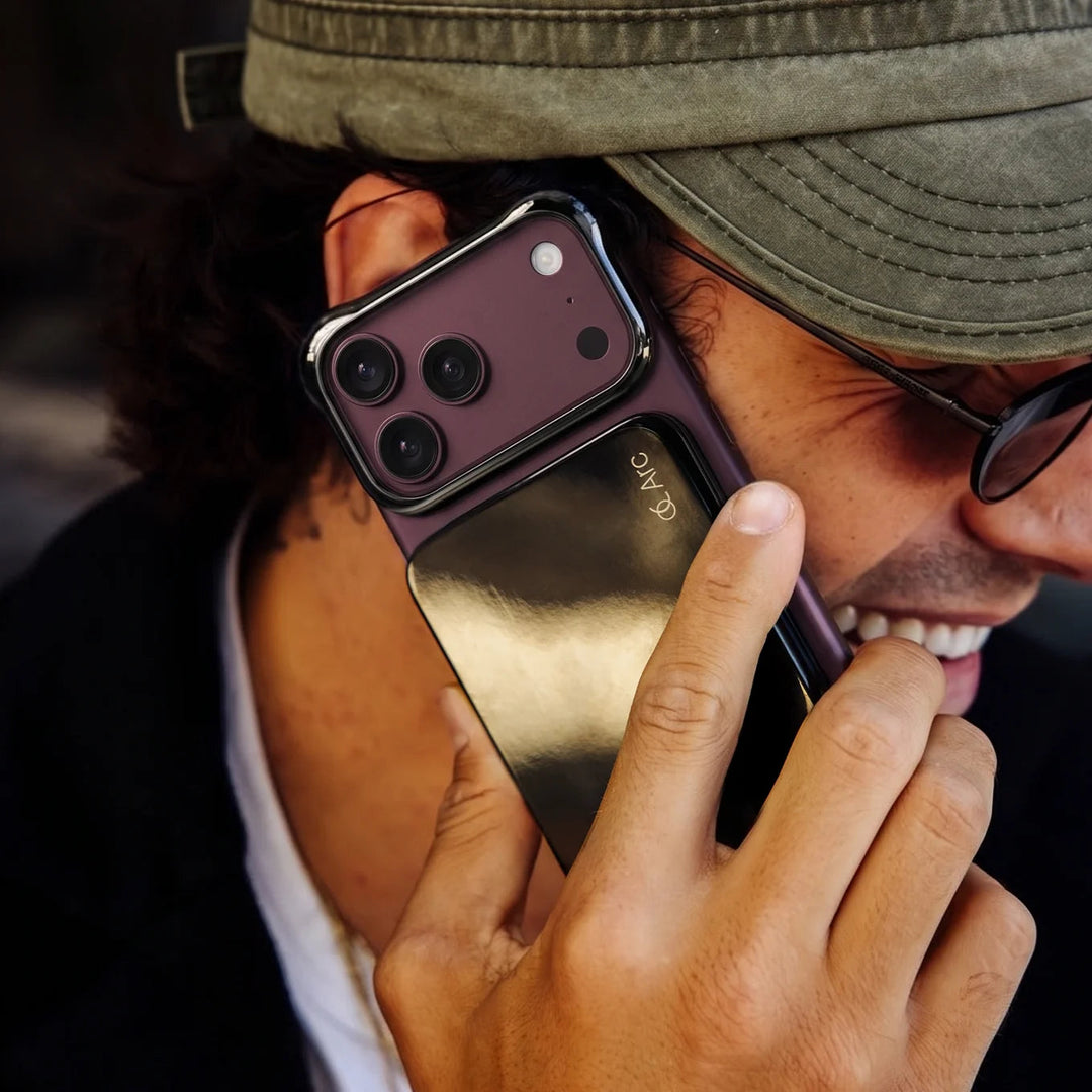 #color_titanium-onyx-black-pre-order
