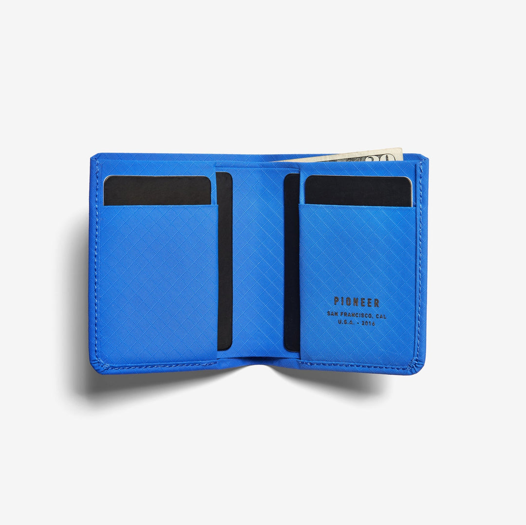 Altitude Billfold Pioneer Carry