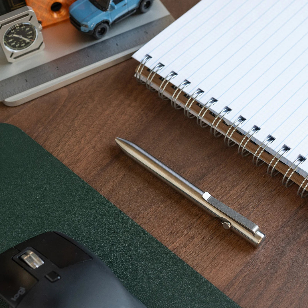 Bolt Action Pen Tactile Turn