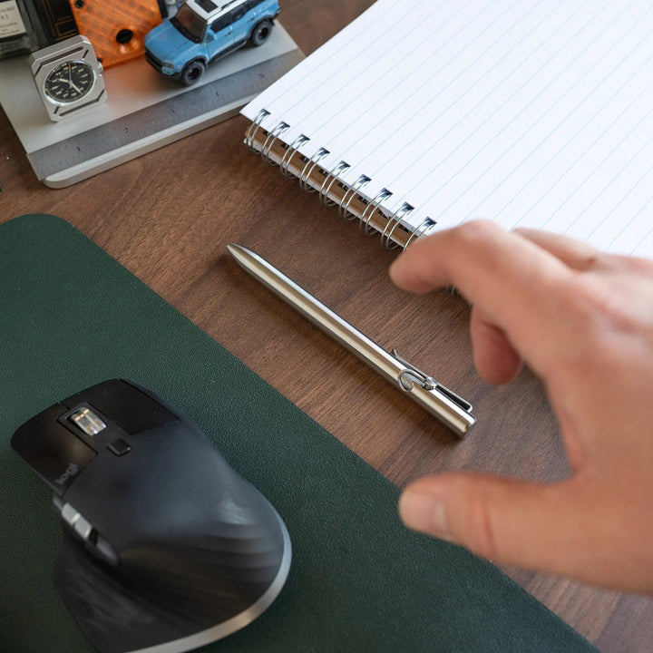 Bolt Action Pen Tactile Turn