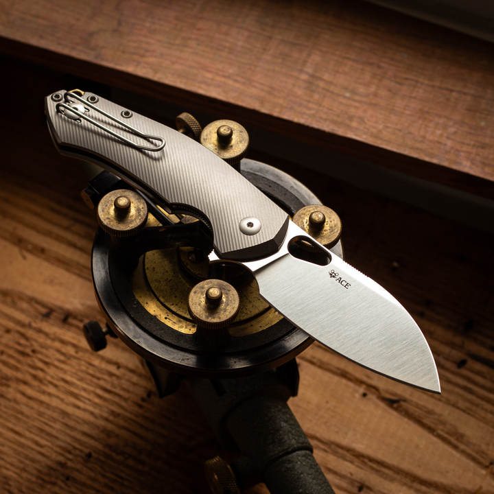 ACE Biblio XL - Titanium Magnacut GiantMouse