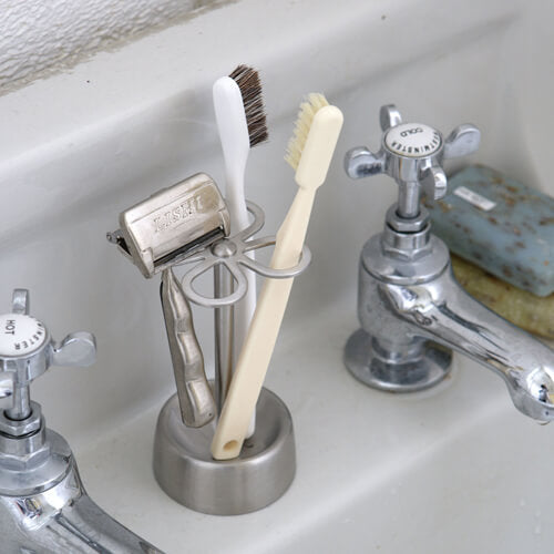 4 Holes Toothbrush Holder / SATIN DULTON