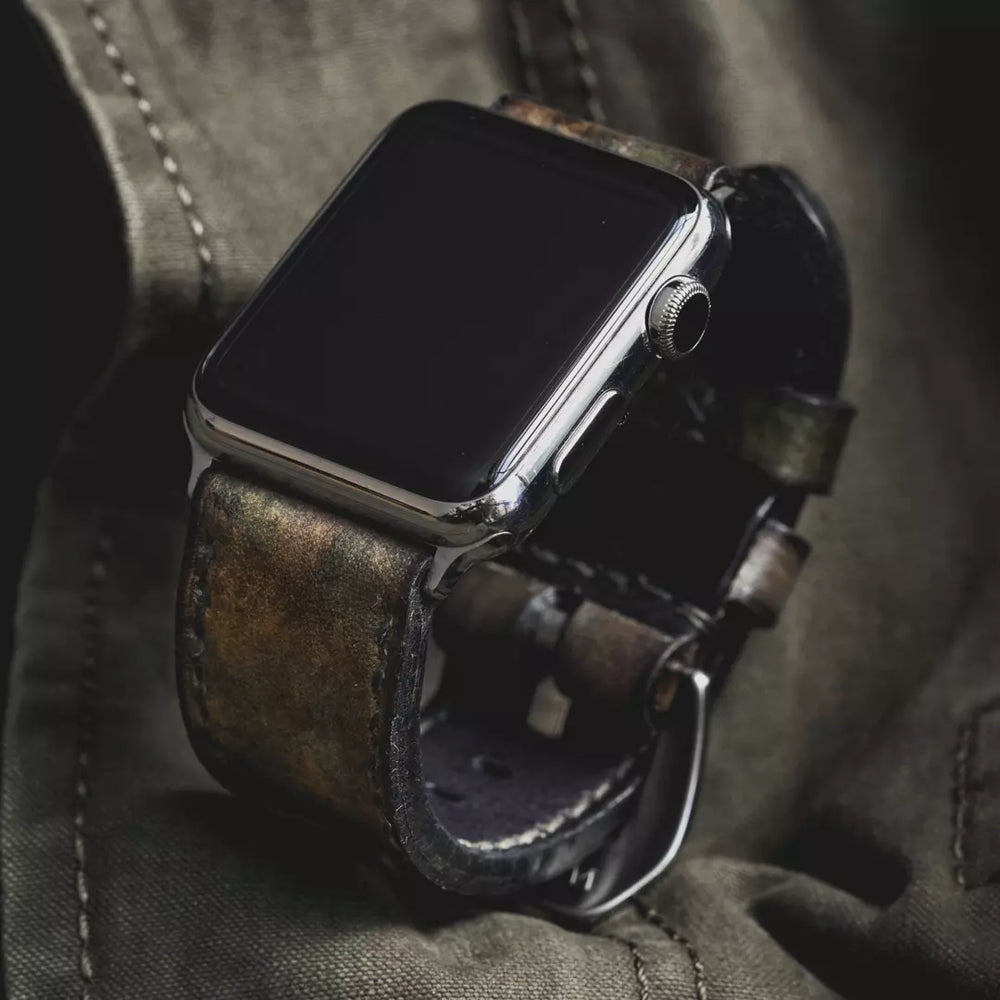 "Camoflage" Hand-dyed Cowhide leather strap Woodland Camo (For Apple Watch) Wotancraft
