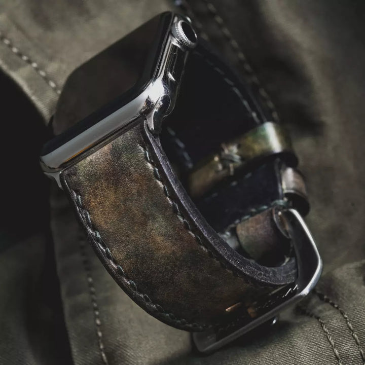 "Camoflage" Hand-dyed Cowhide leather strap Woodland Camo (For Apple Watch) Wotancraft